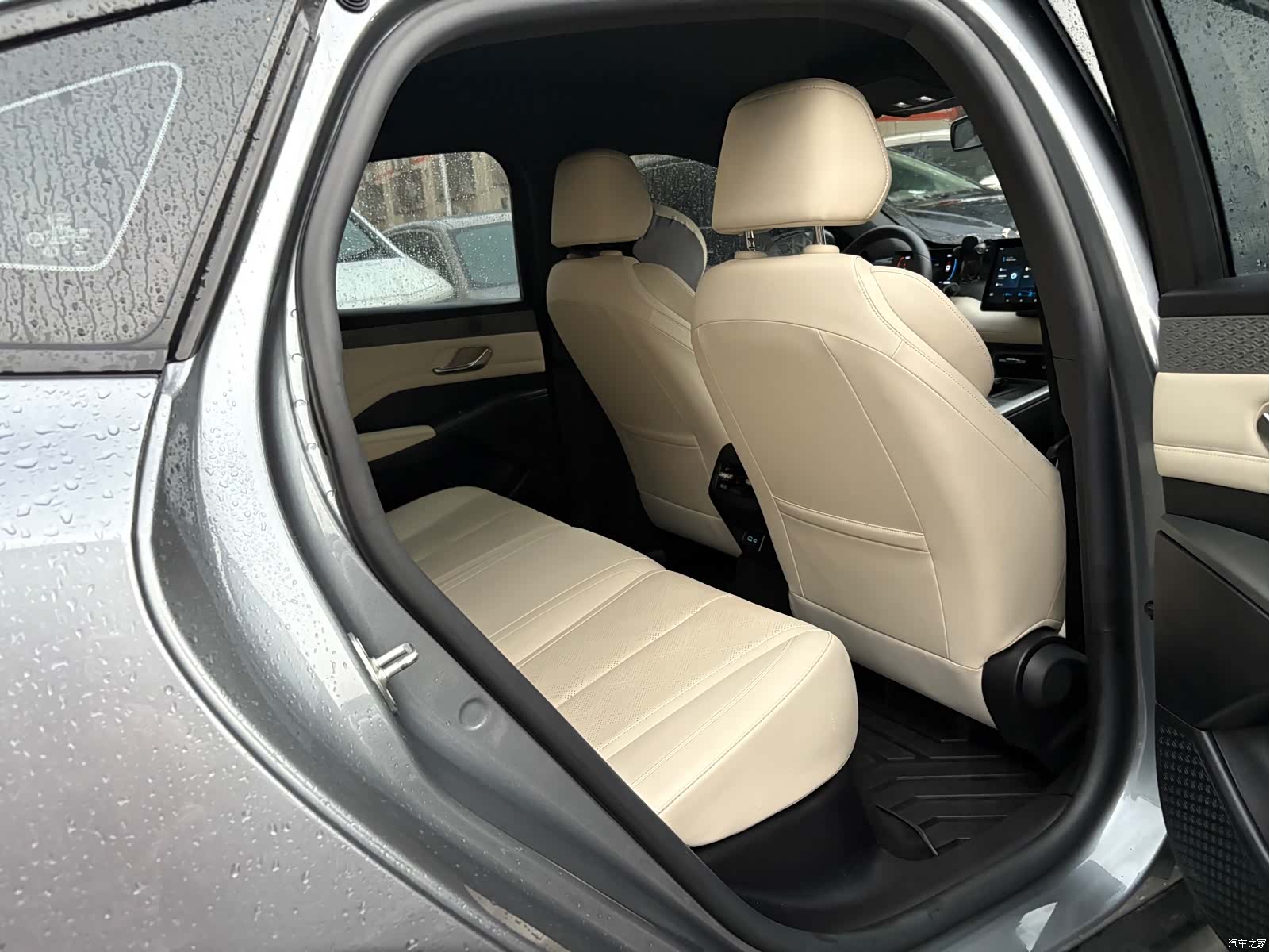 BYD Qin, 2025 8