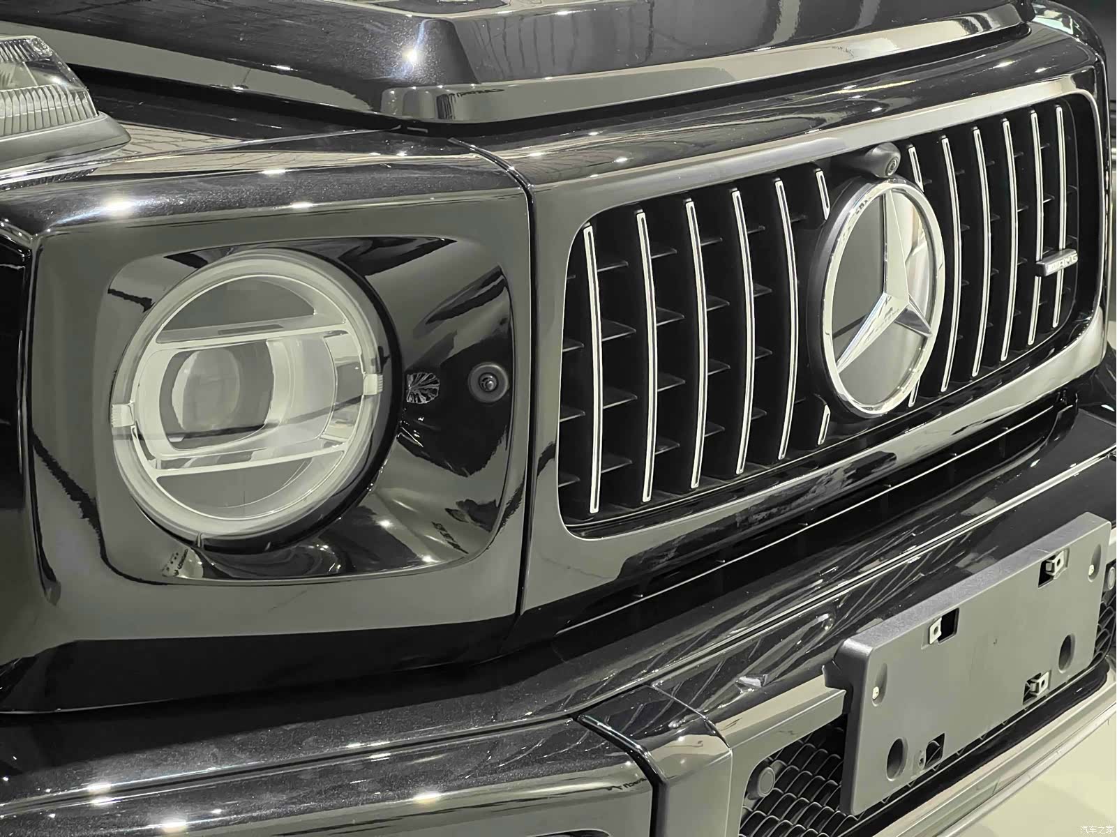Mercedes-Benz G-Class, 2023 8