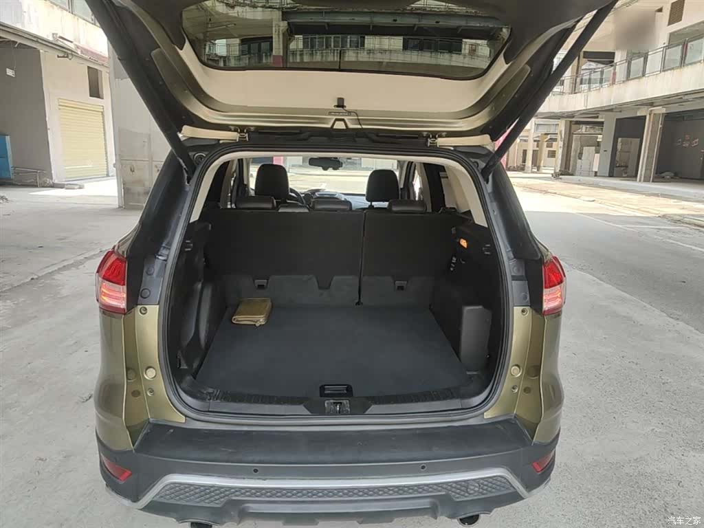 Ford Kuga, 2016 19