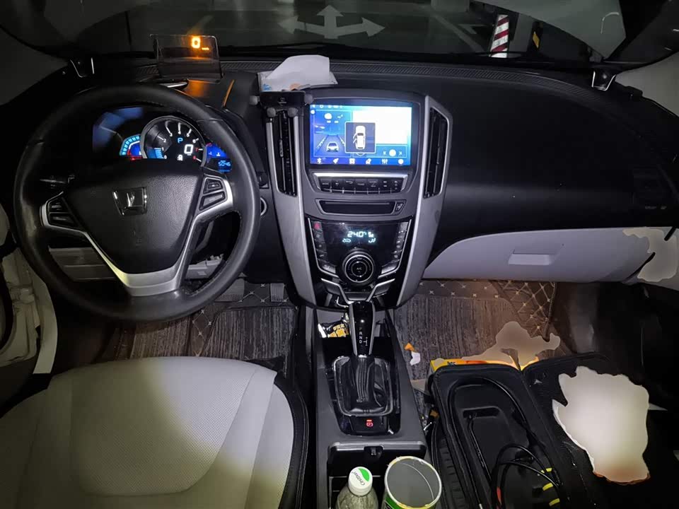 Luxgen Excellent 6 SUV