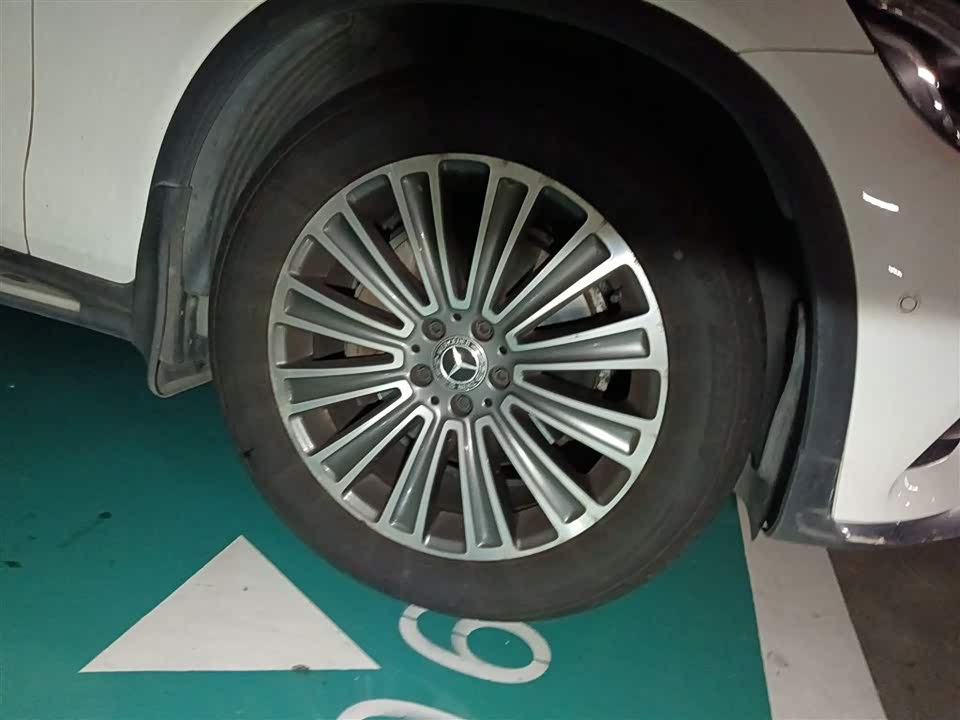Mercedes-Benz GLC Mercedes-Benz GLC