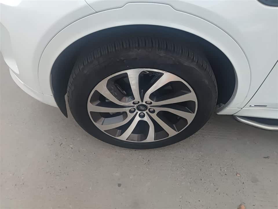 Land Rover Discover sports