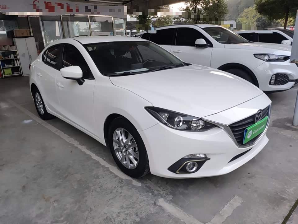 Mazda 3 Angkesaila
