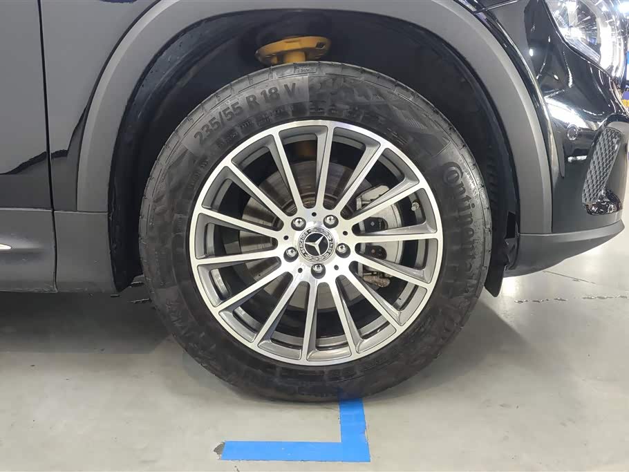 Mercedes-Benz GLB Mercedes-Benz GLB