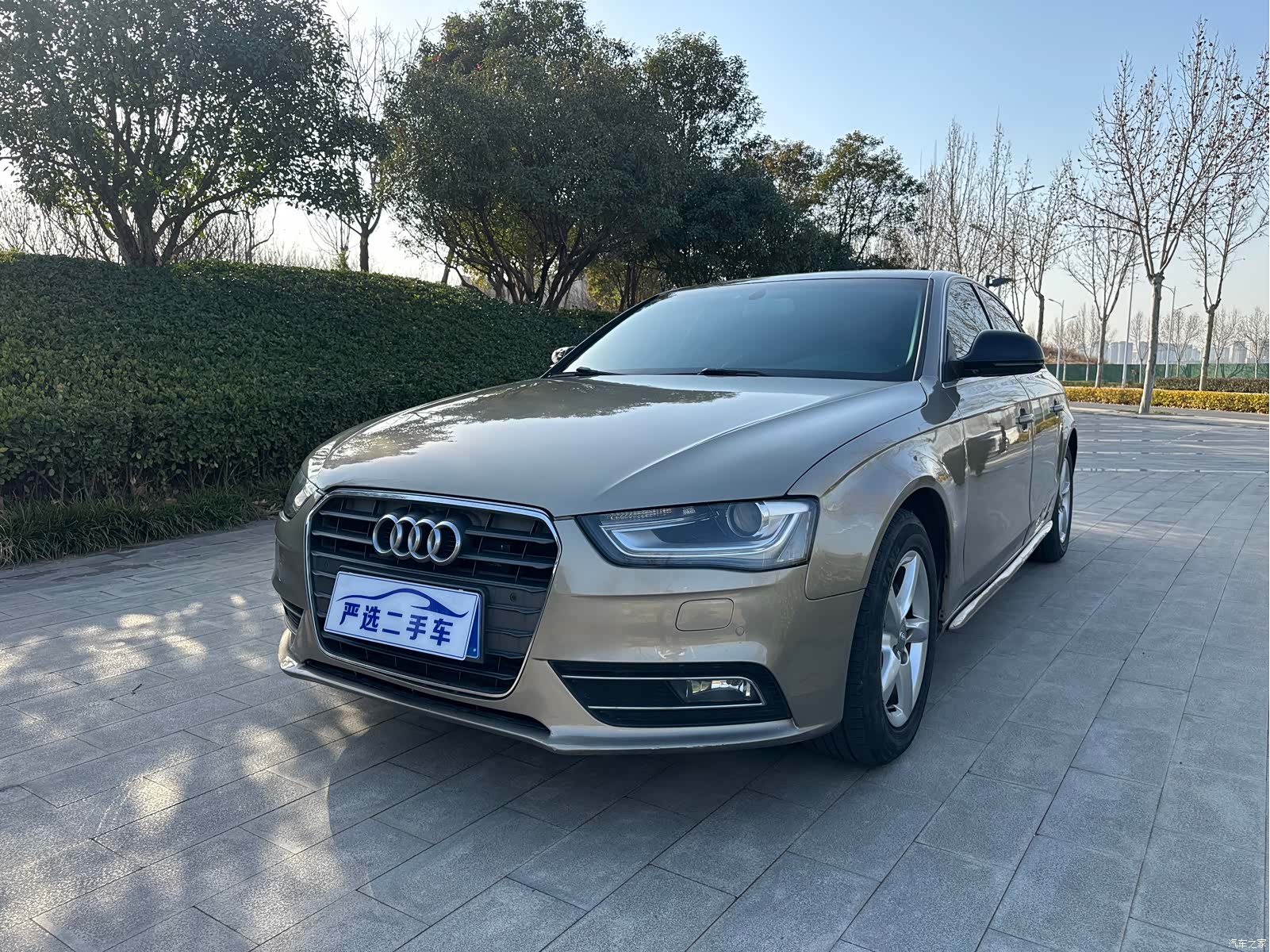 Audi A4L, 2013 1