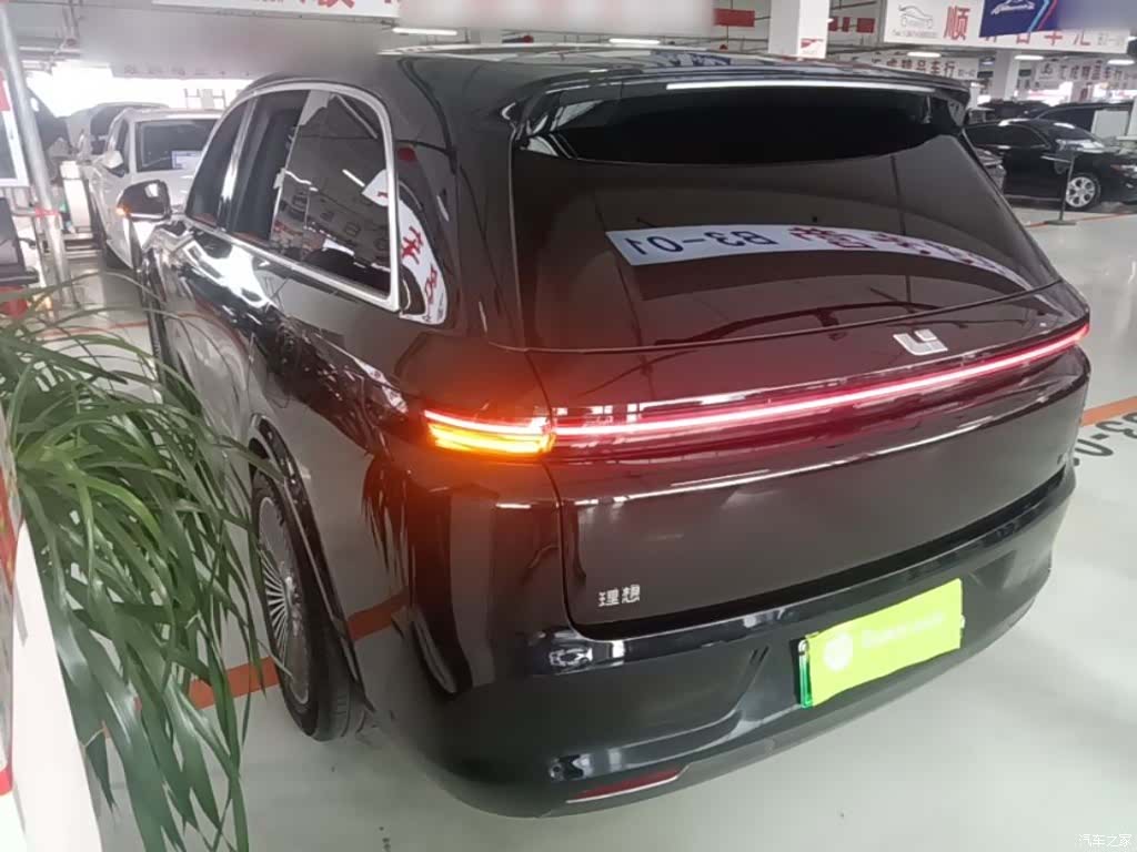Li Auto L8, 2023 все фото
