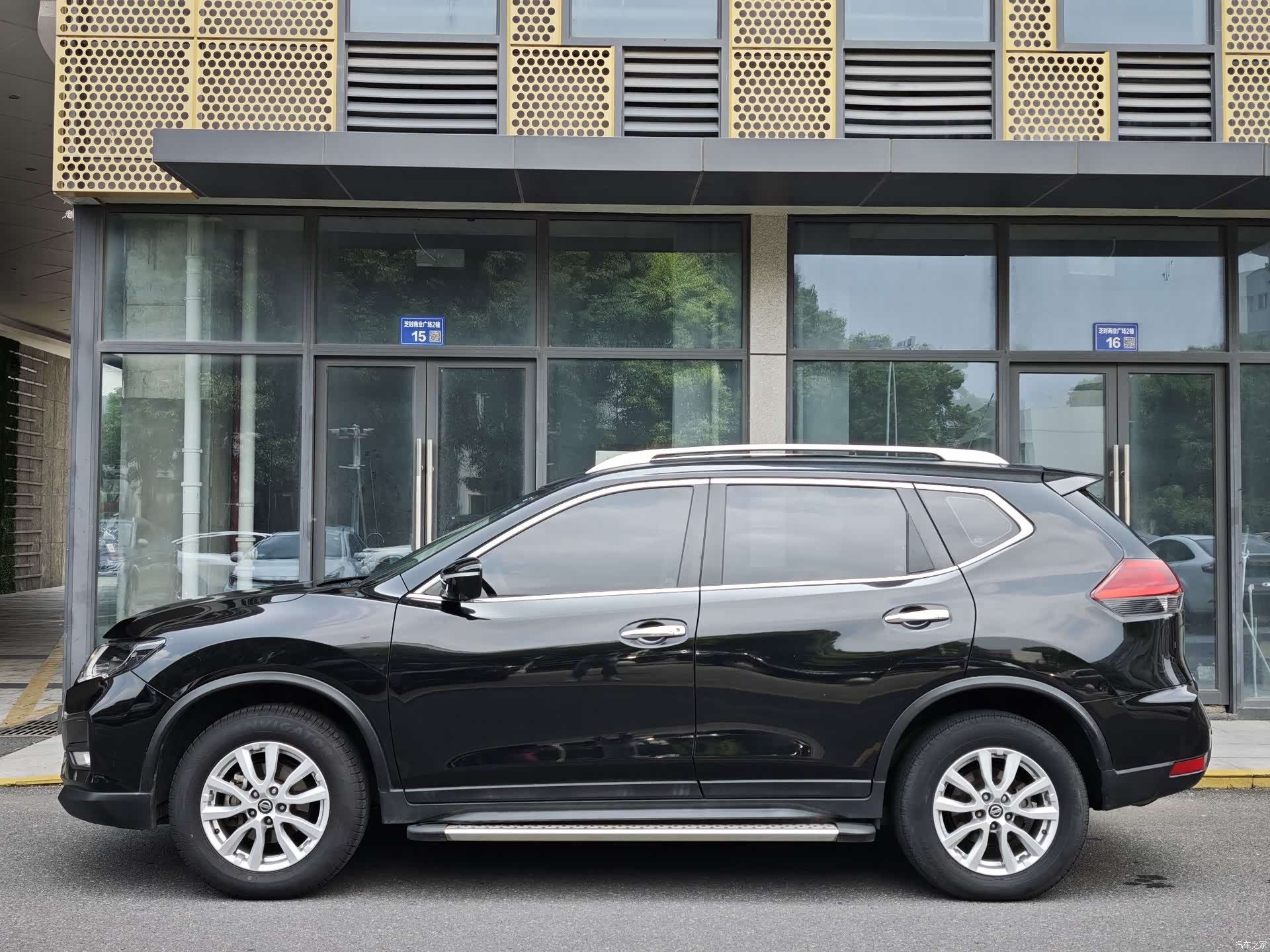 Nissan X-Trail, 2017 3