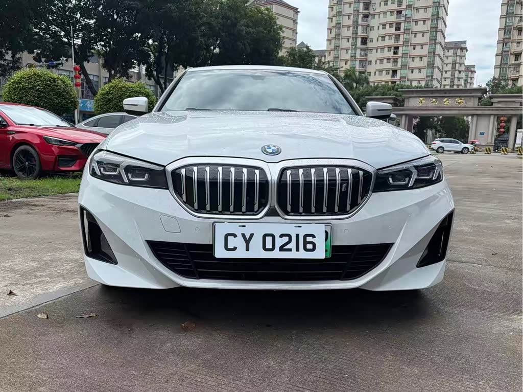 BMW i3