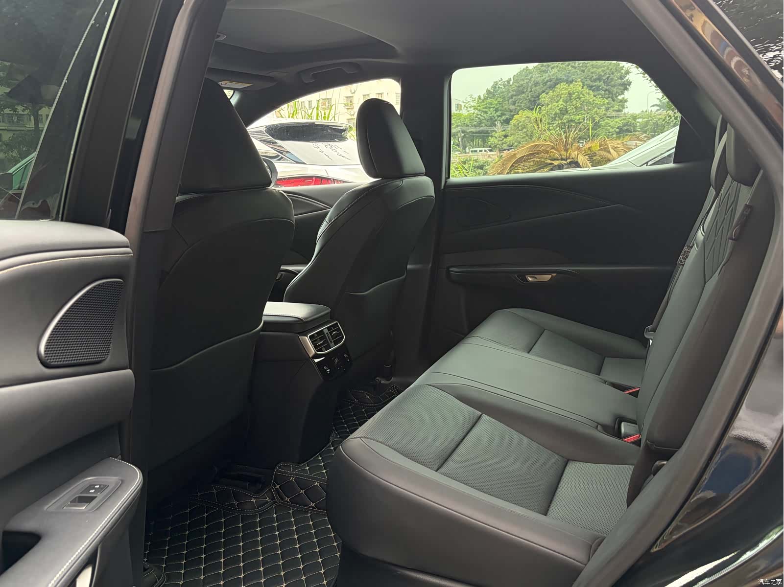Lexus RX, 2024 6