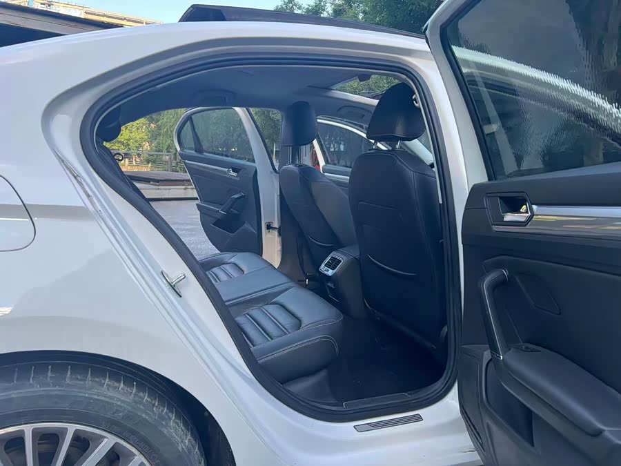 Volkswagen Lamando 2016, фото 13