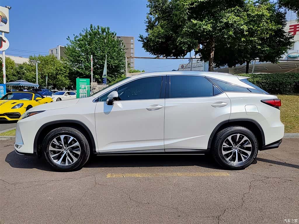 Lexus RX, 2021 3
