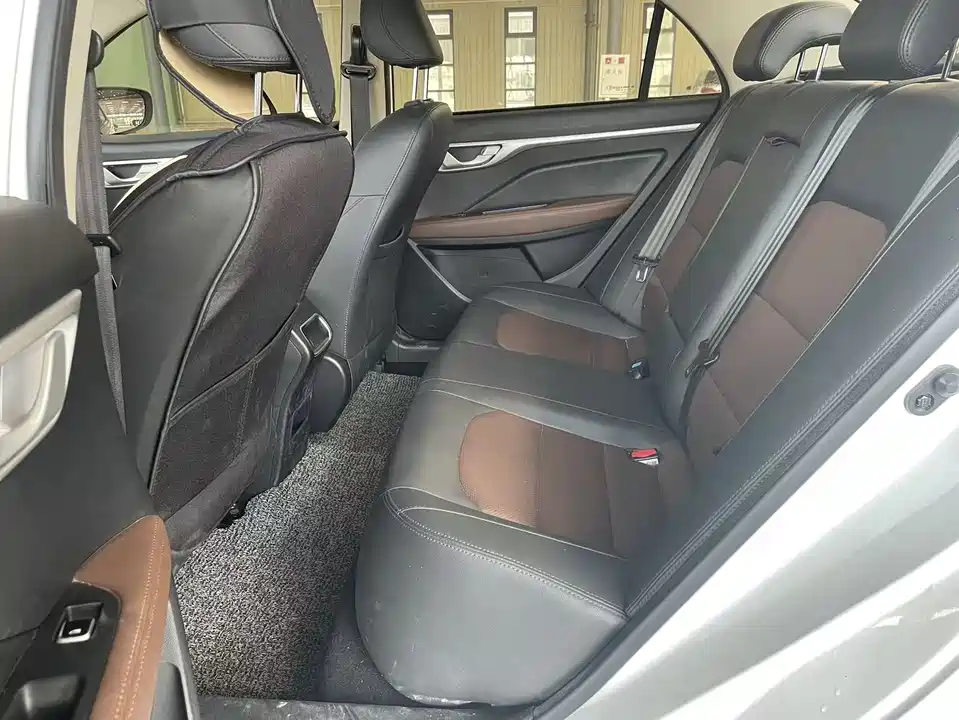 Geely Vision