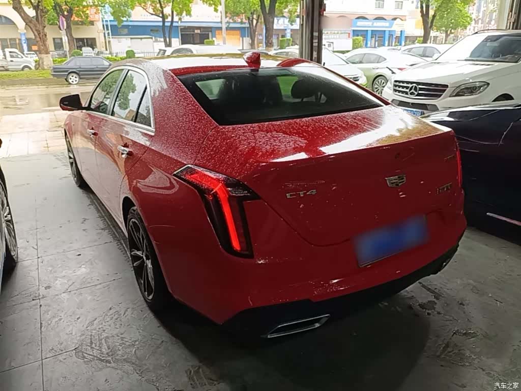 Cadillac CT4, 2023 все фото