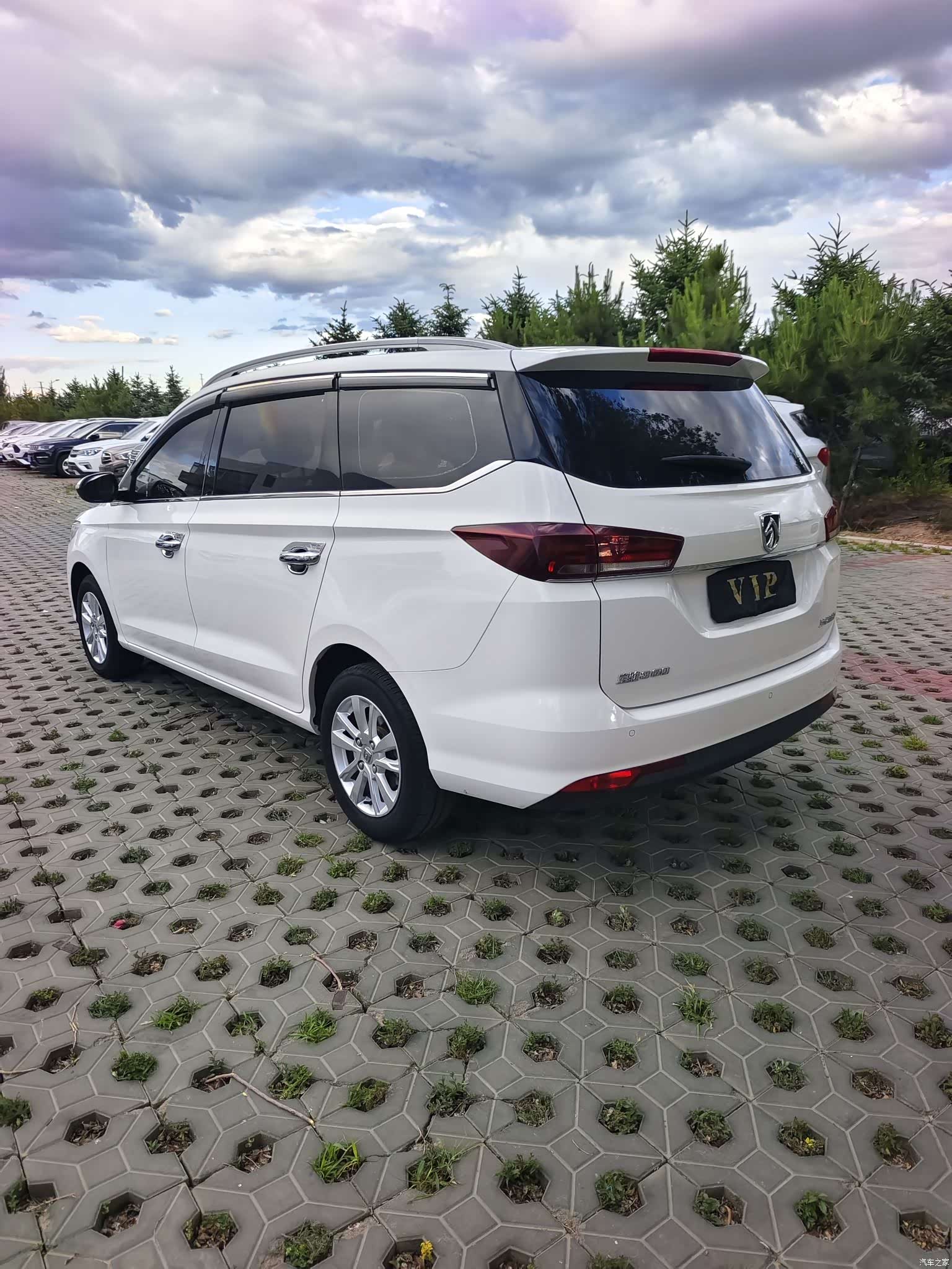 Wuling 360, 2019 7