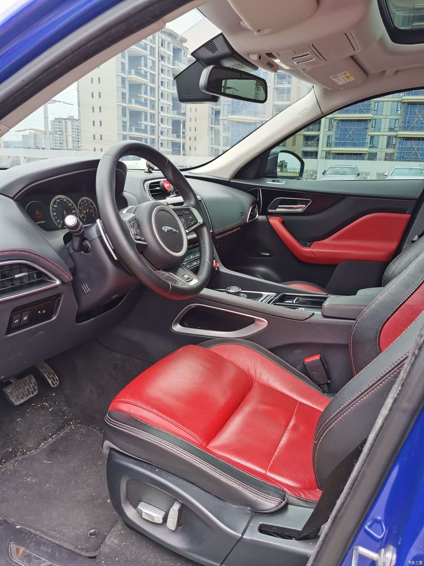 Jaguar F-PACE, 2017 4