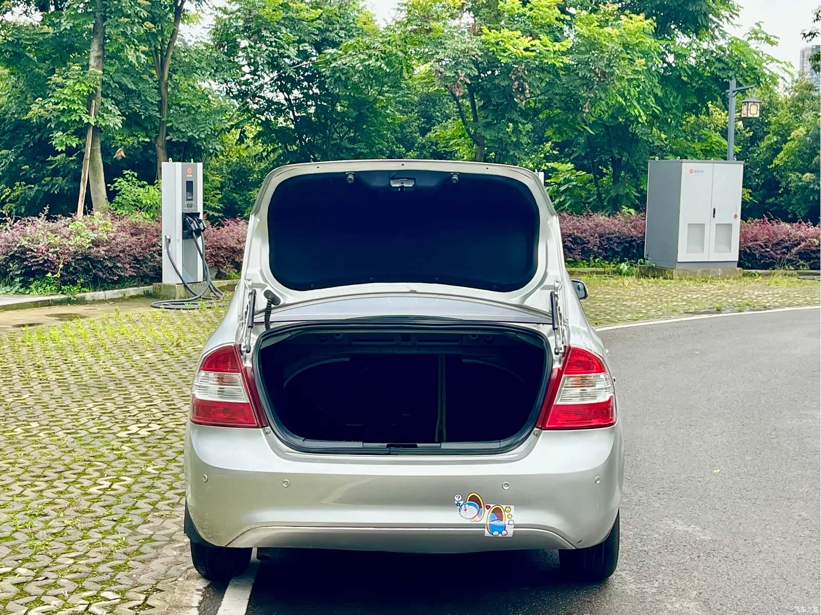 Ford Focus, 2011 9