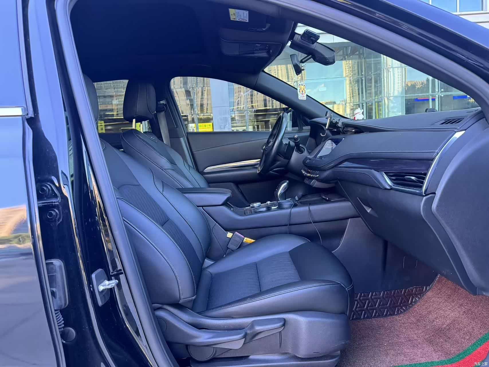 Cadillac XT4, 2019 7
