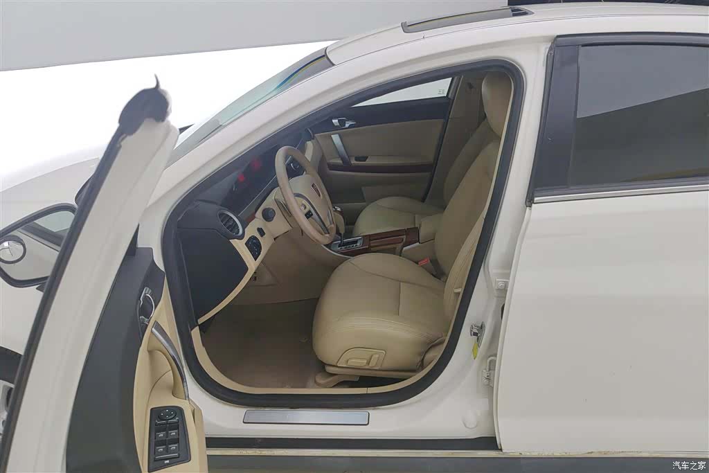 Roewe 550, 2012 9