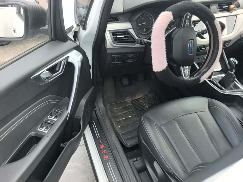Geely X3, 2020 16