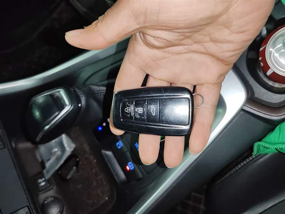 Toyota RAV4 Rongfang