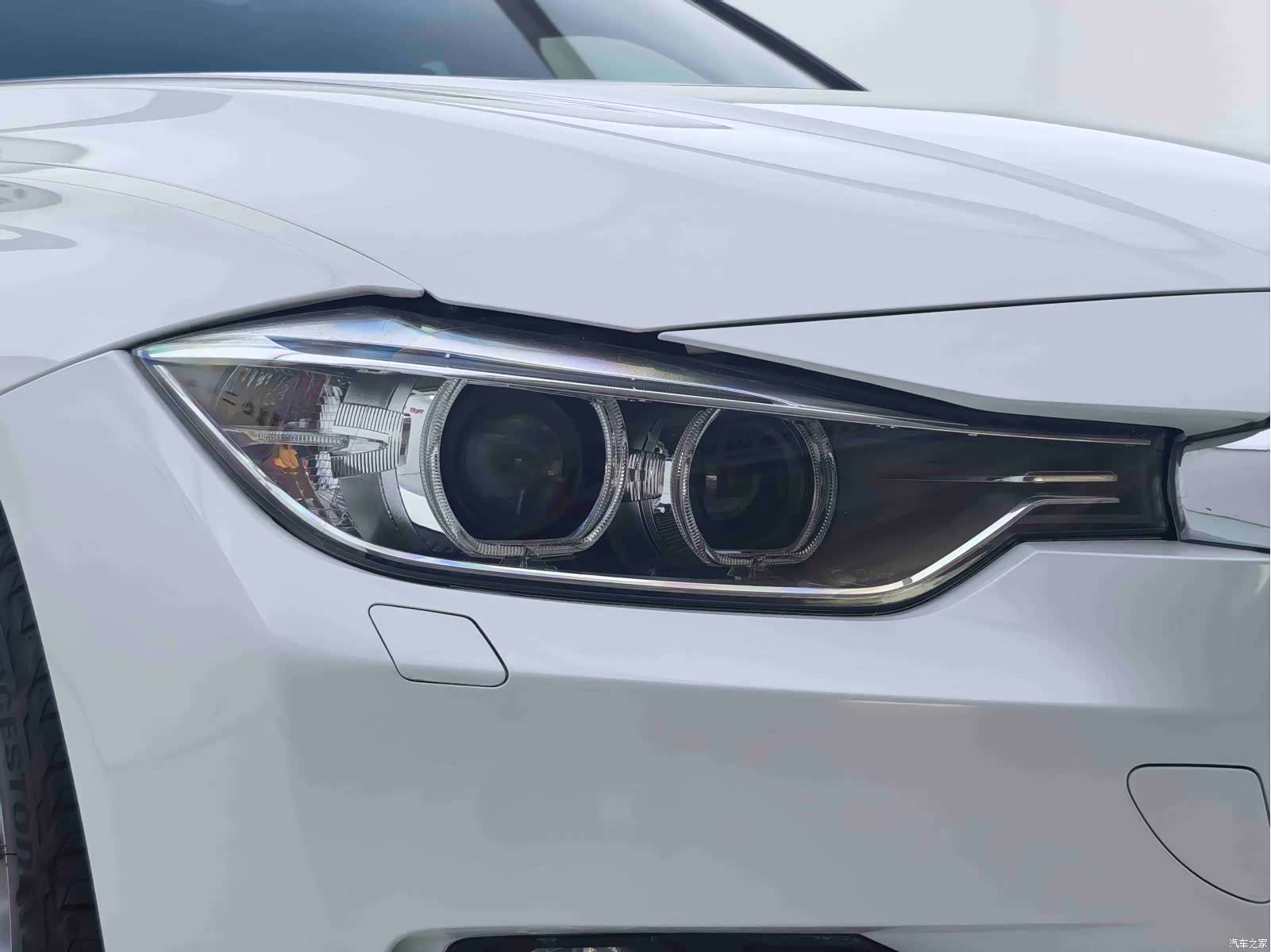 BMW 3 Series, 2016 16