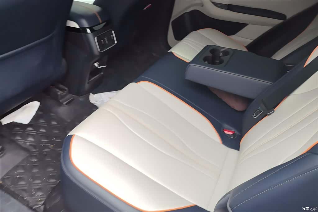 BYD Song, 2023 11