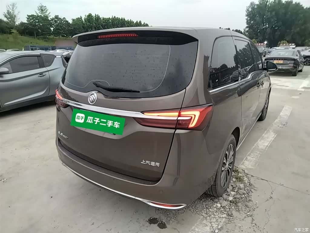 Buick GL8, 2022 7