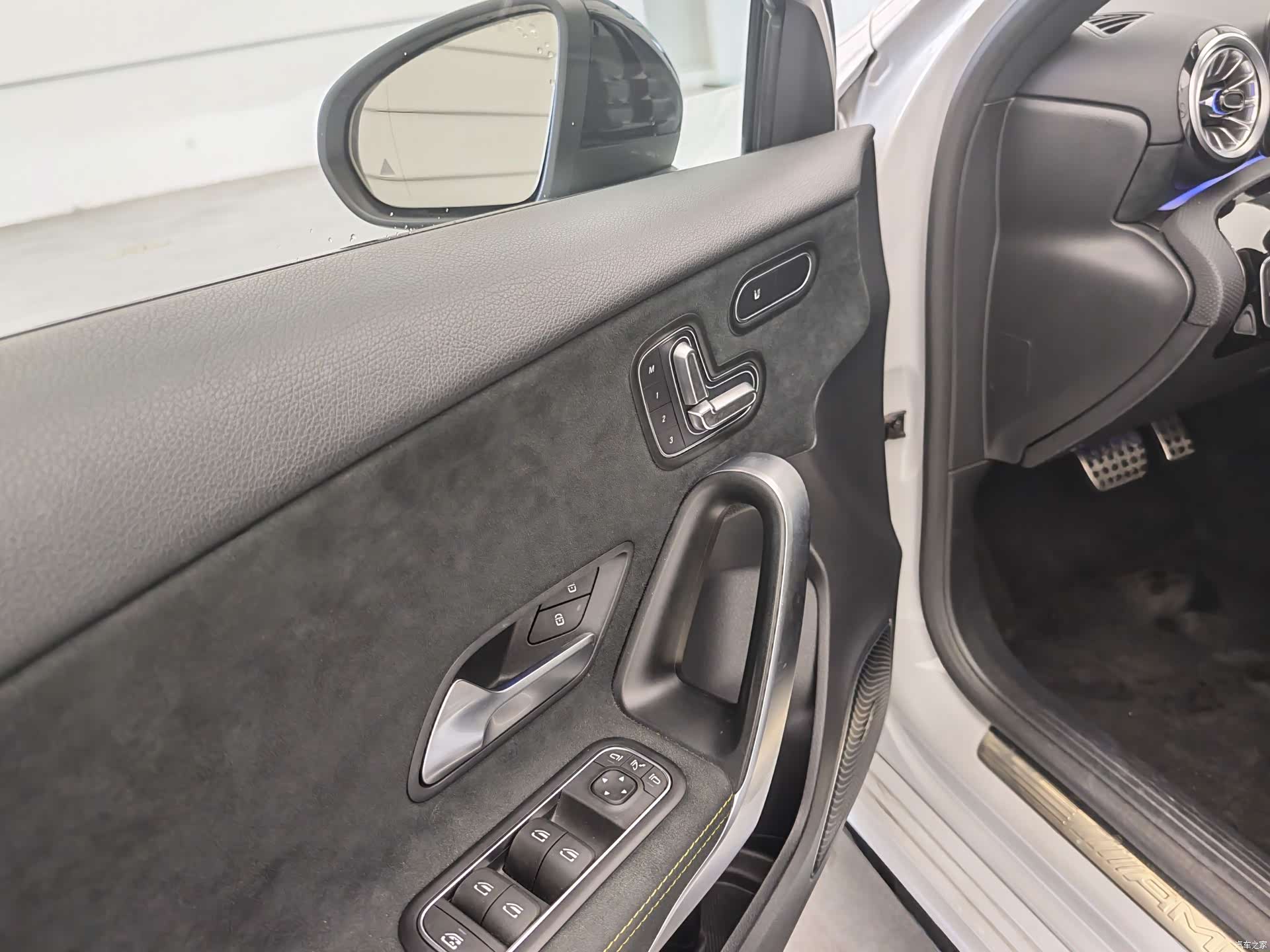 Mercedes-Benz A-Class, 2024 16