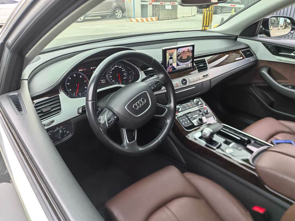 Audi A8