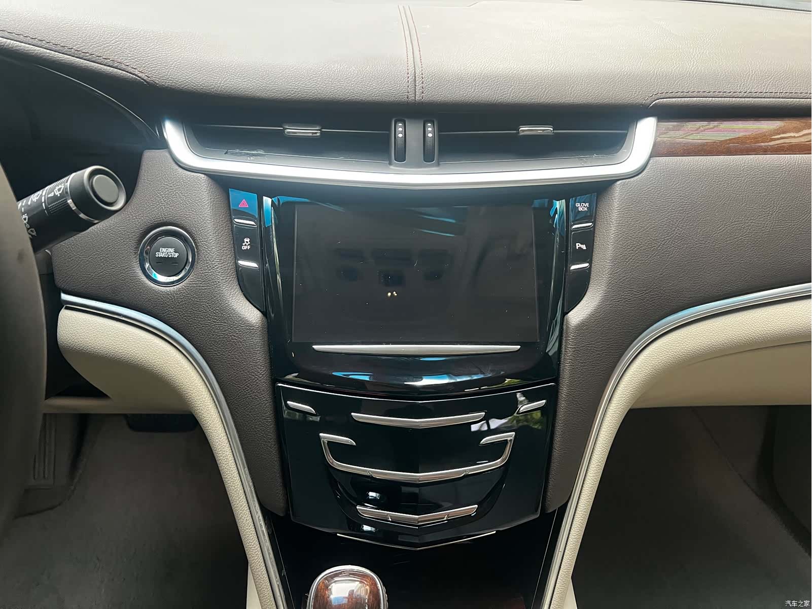 Cadillac XTS, 2014 15