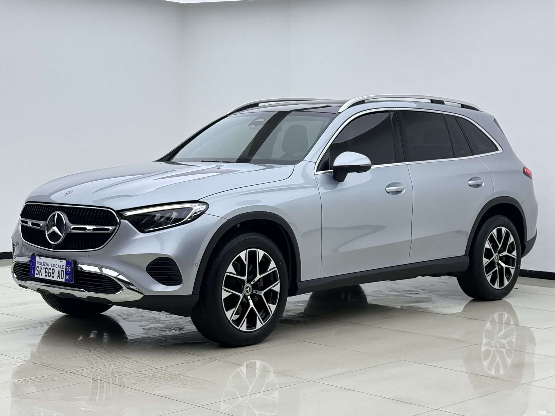 Mercedes-Benz GLC, 2023 1