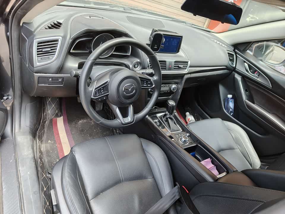 Mazda 3 Angkesaila Mazda 3 Angkesaila