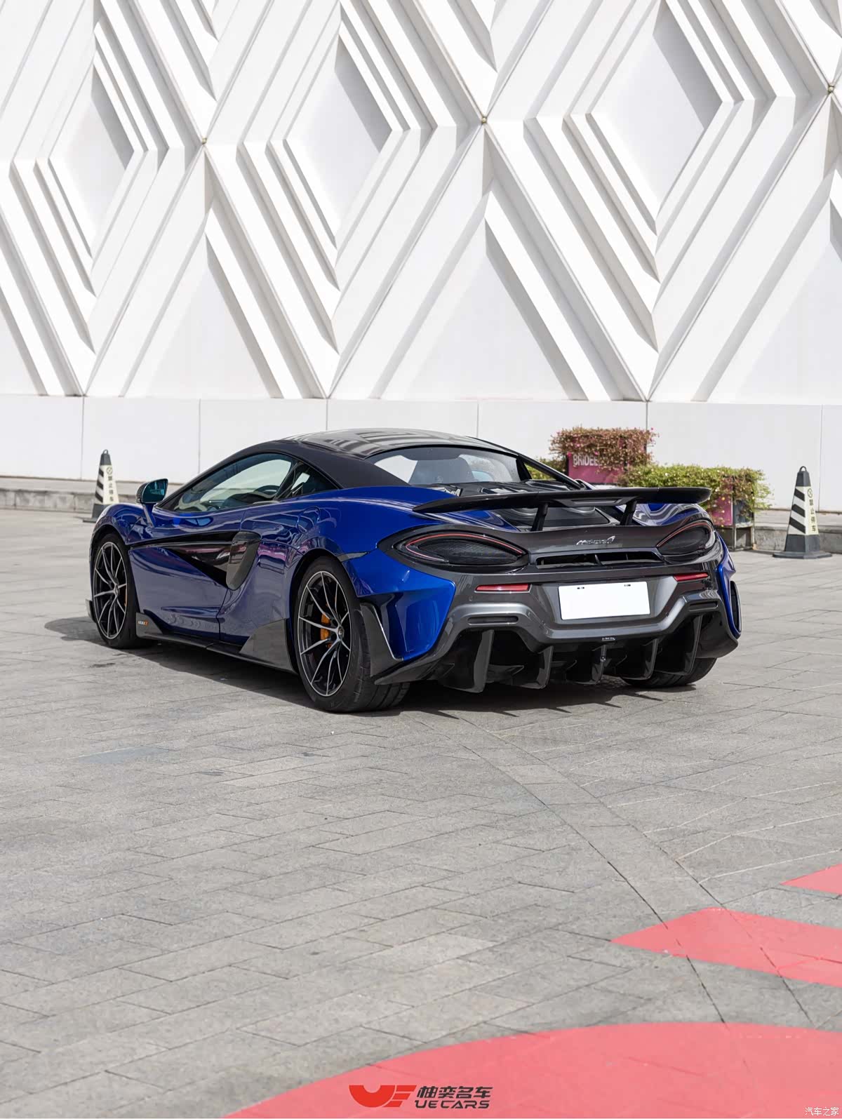 McLaren 600LT, 2021 6