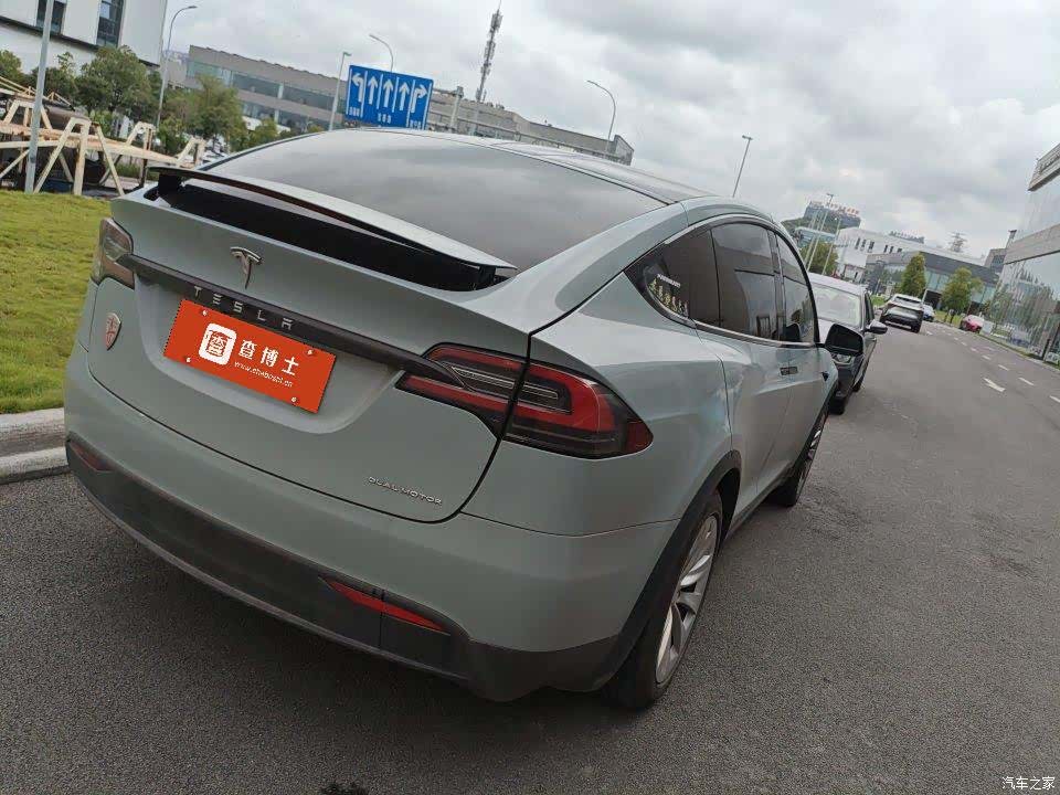 Tesla Model X, 2020 4
