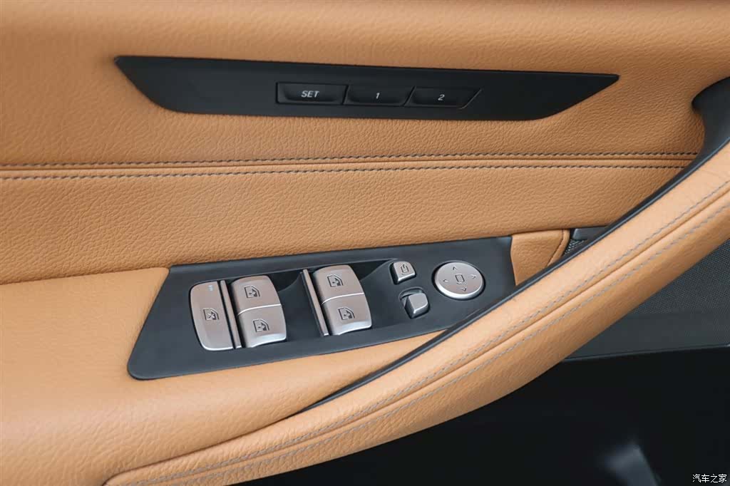 BMW 5 Series, 2019 11