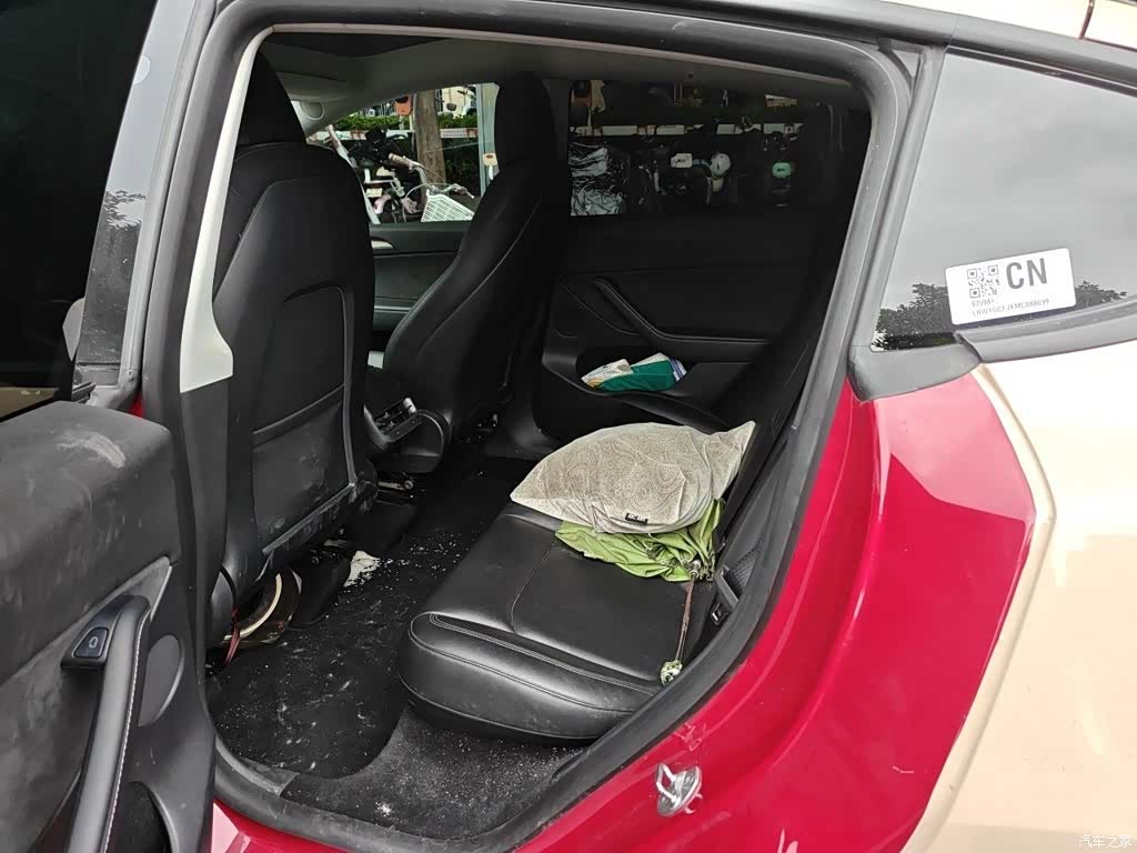 Tesla Model Y, 2021 15