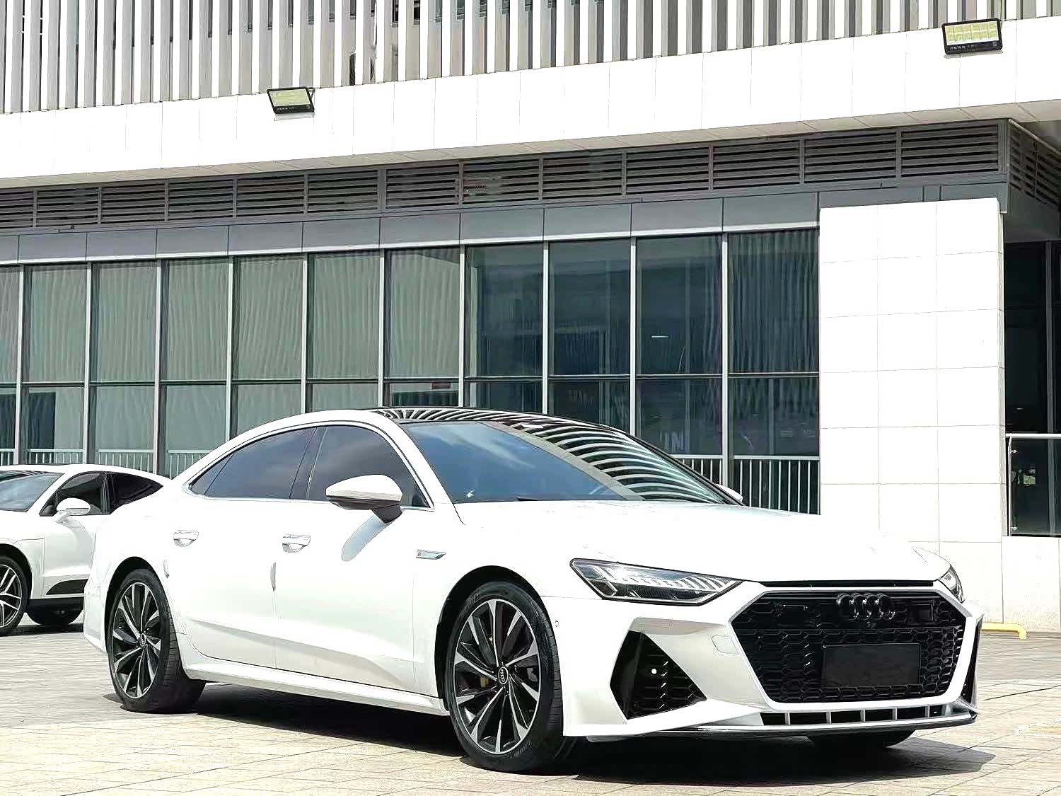 Audi A7L, 2021 3