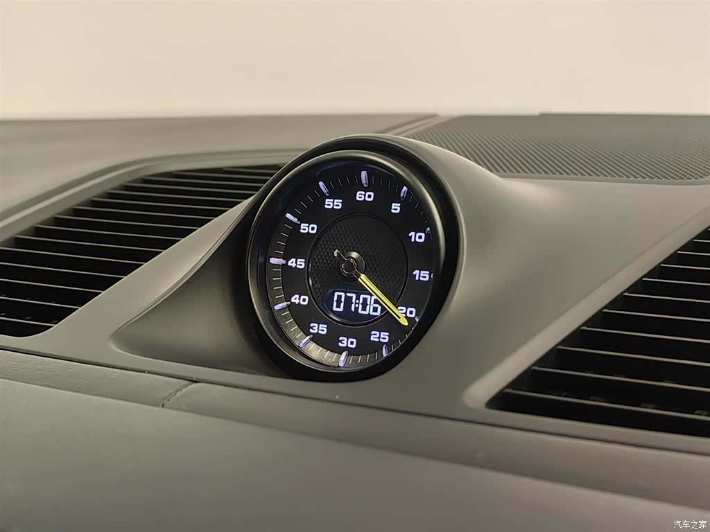 Porsche Cayenne, 2021 14