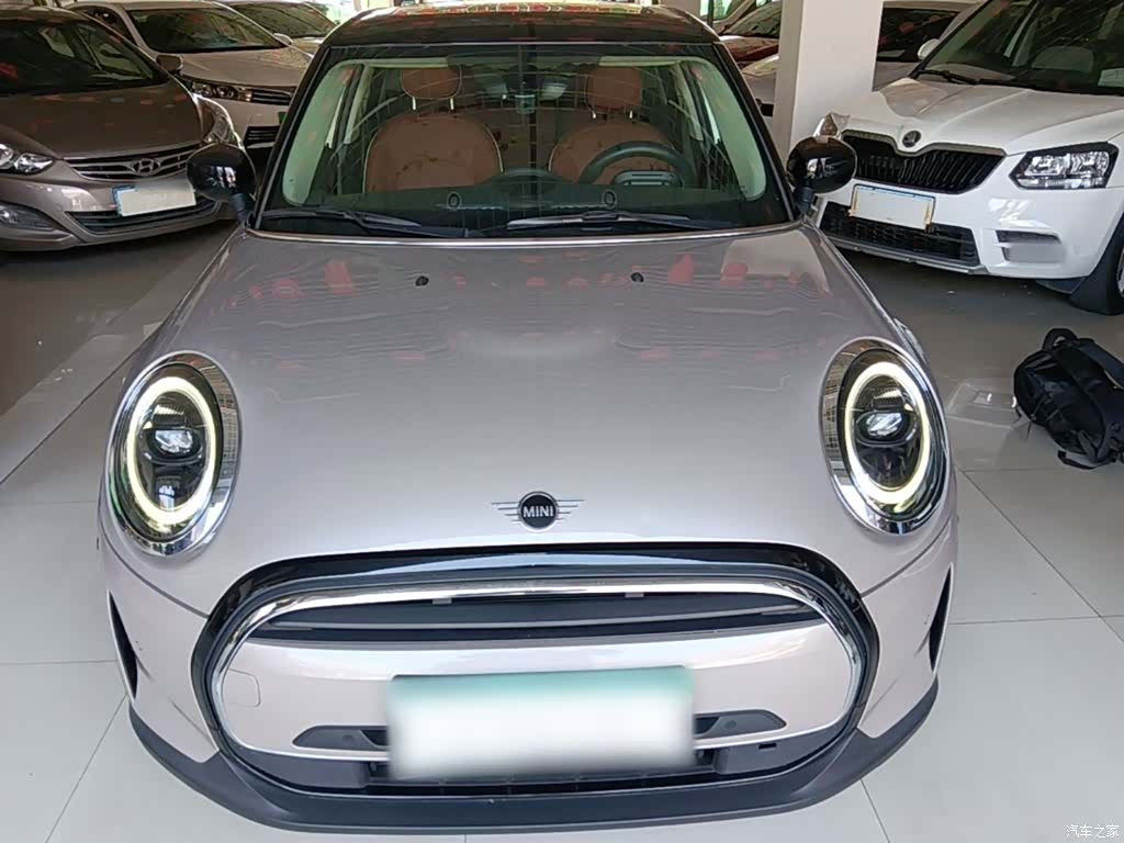 Mini Cooper, 2021 3