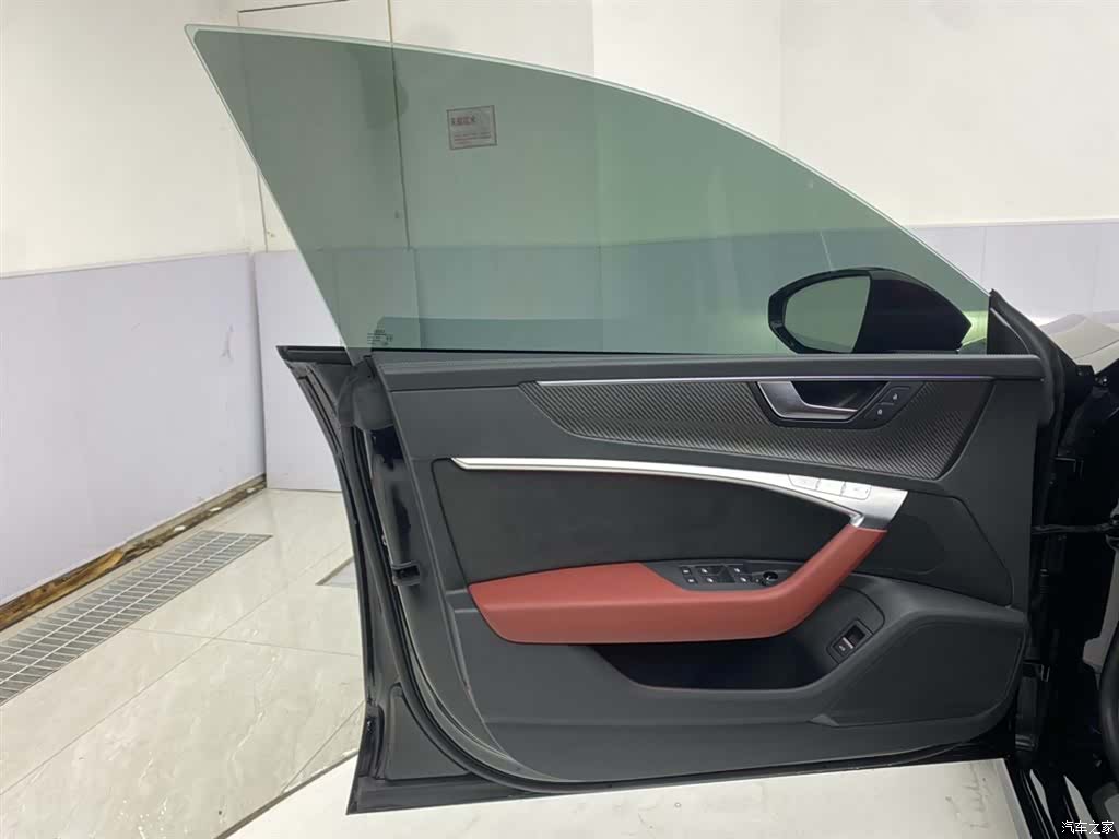 Audi A7L, 2023 17