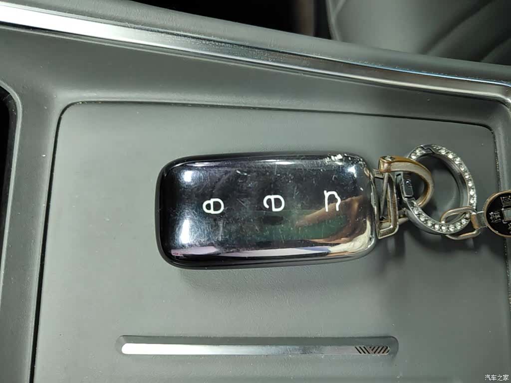 Geely Galaxy L6, 2025 9