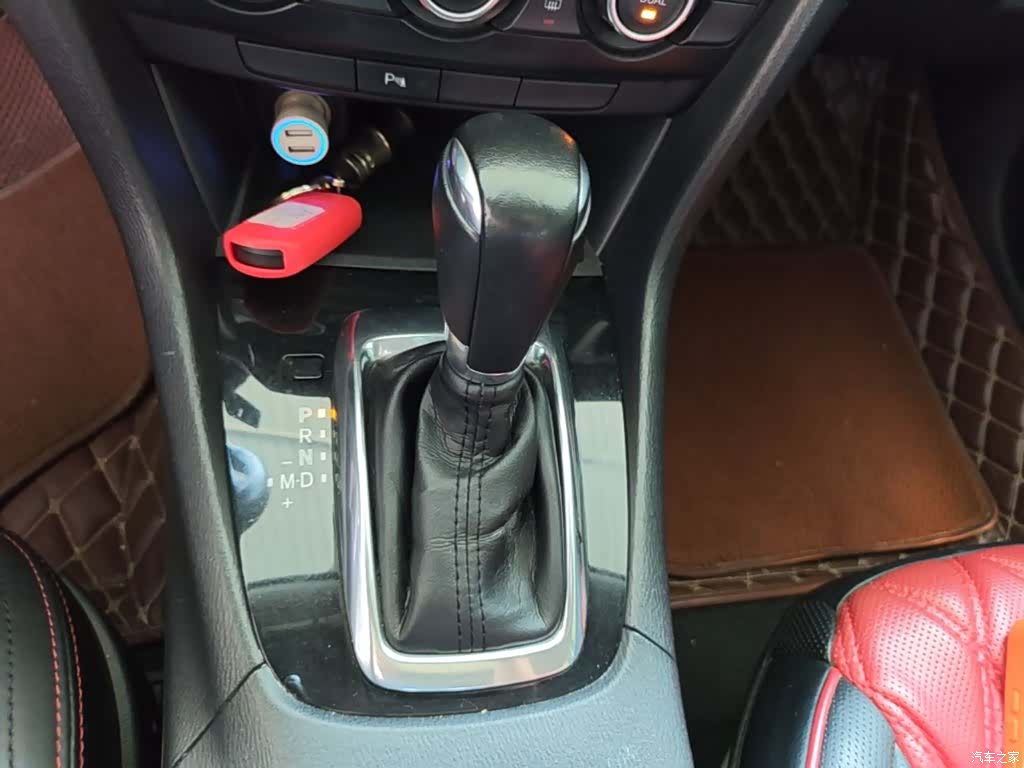 Mazda Atenza, 2016 14