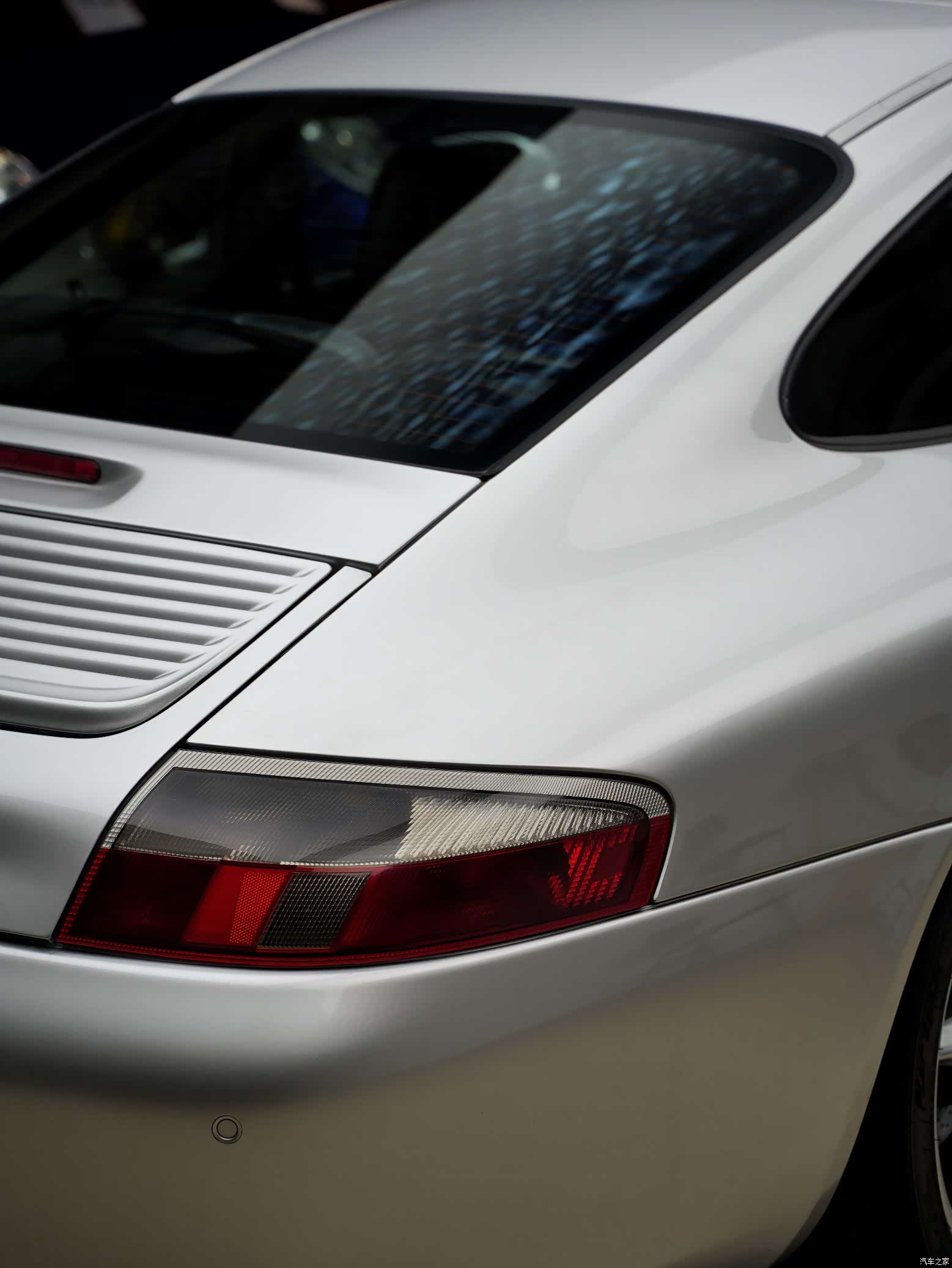 Porsche 911, 2003 9