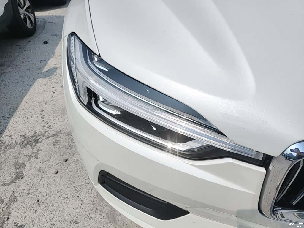 Volvo XC60, 2018 13