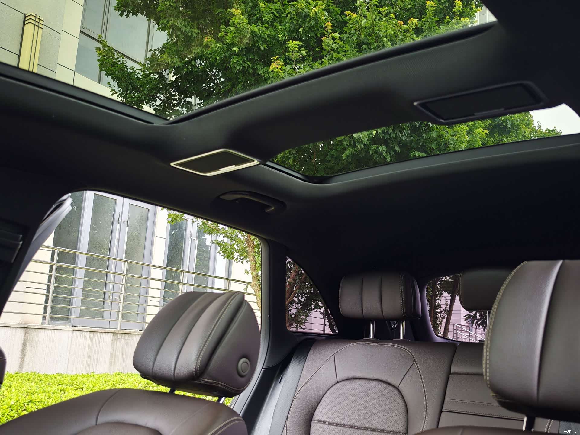 Mercedes-Benz GLC, 2020 16