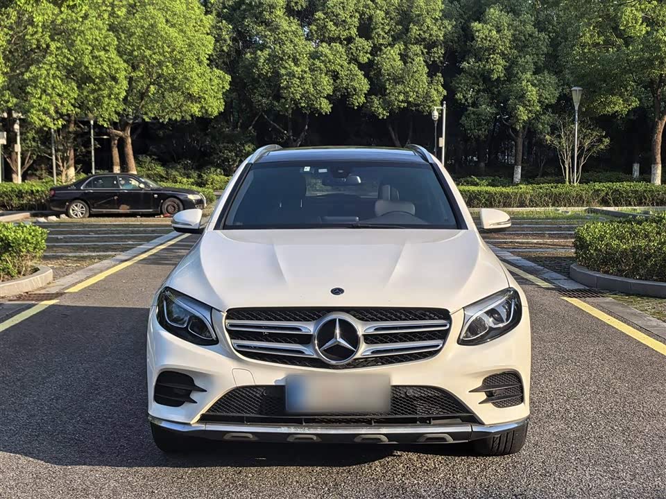 Mercedes-Benz GLC Mercedes-Benz GLC