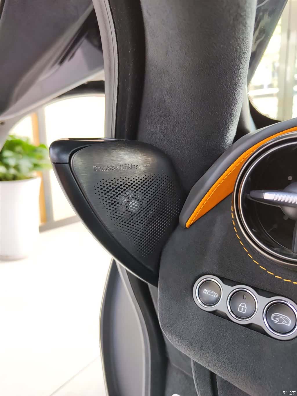 McLaren 720S, 2018 11