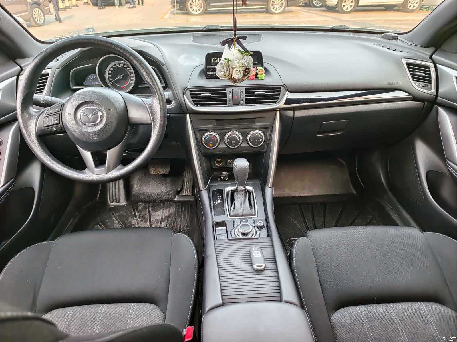 Mazda CX-4, 2017 12