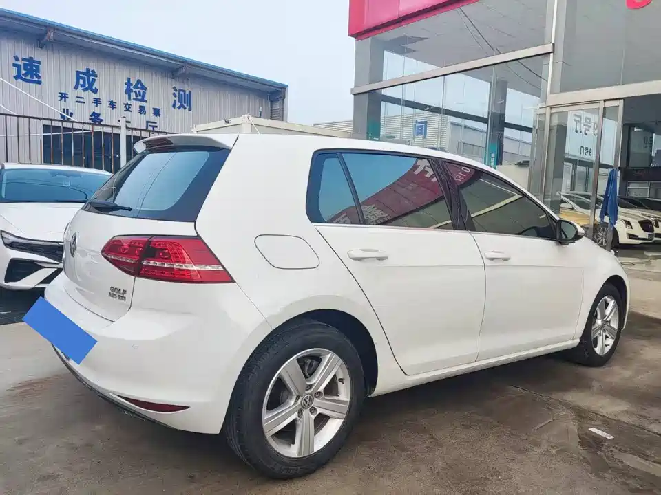 Volkswagen golf