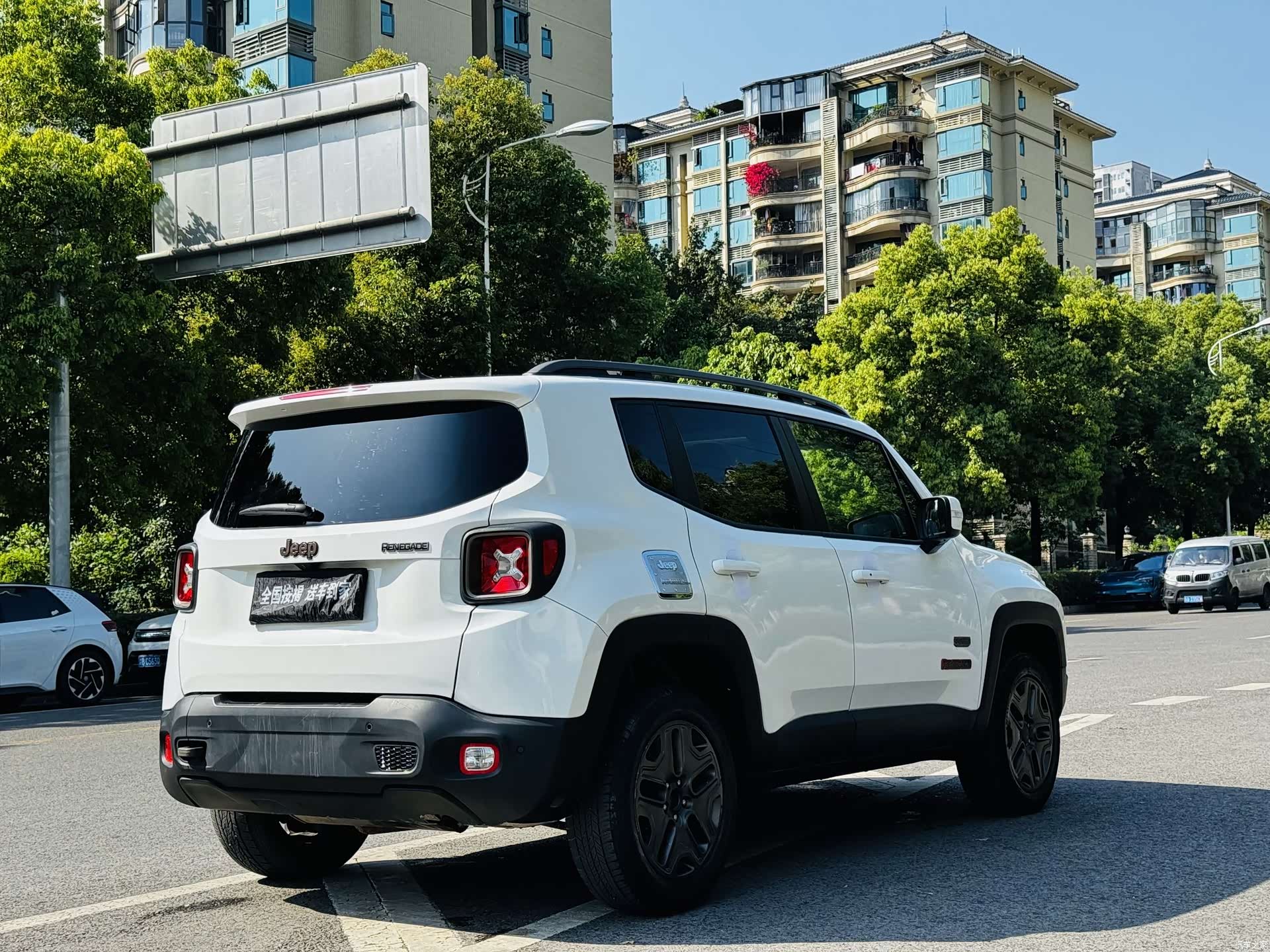 Jeep Renegade, 2017 3